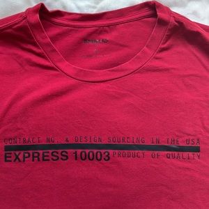 EXPRESS T-shirt